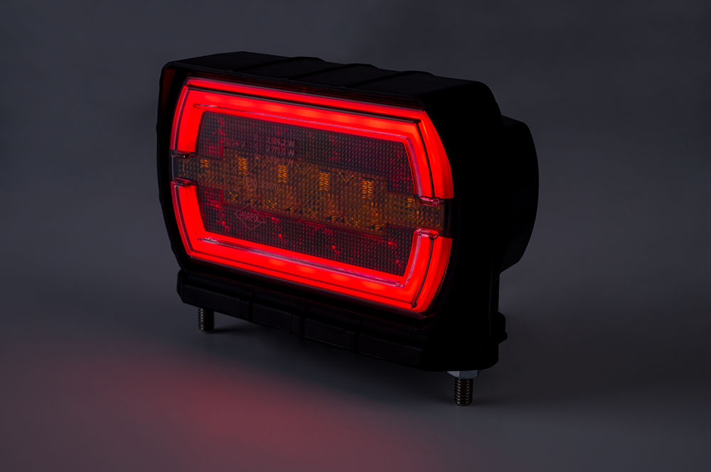 Lampa zespolona tylna CLEO z dolnym mocowaniem LZD 2790/B