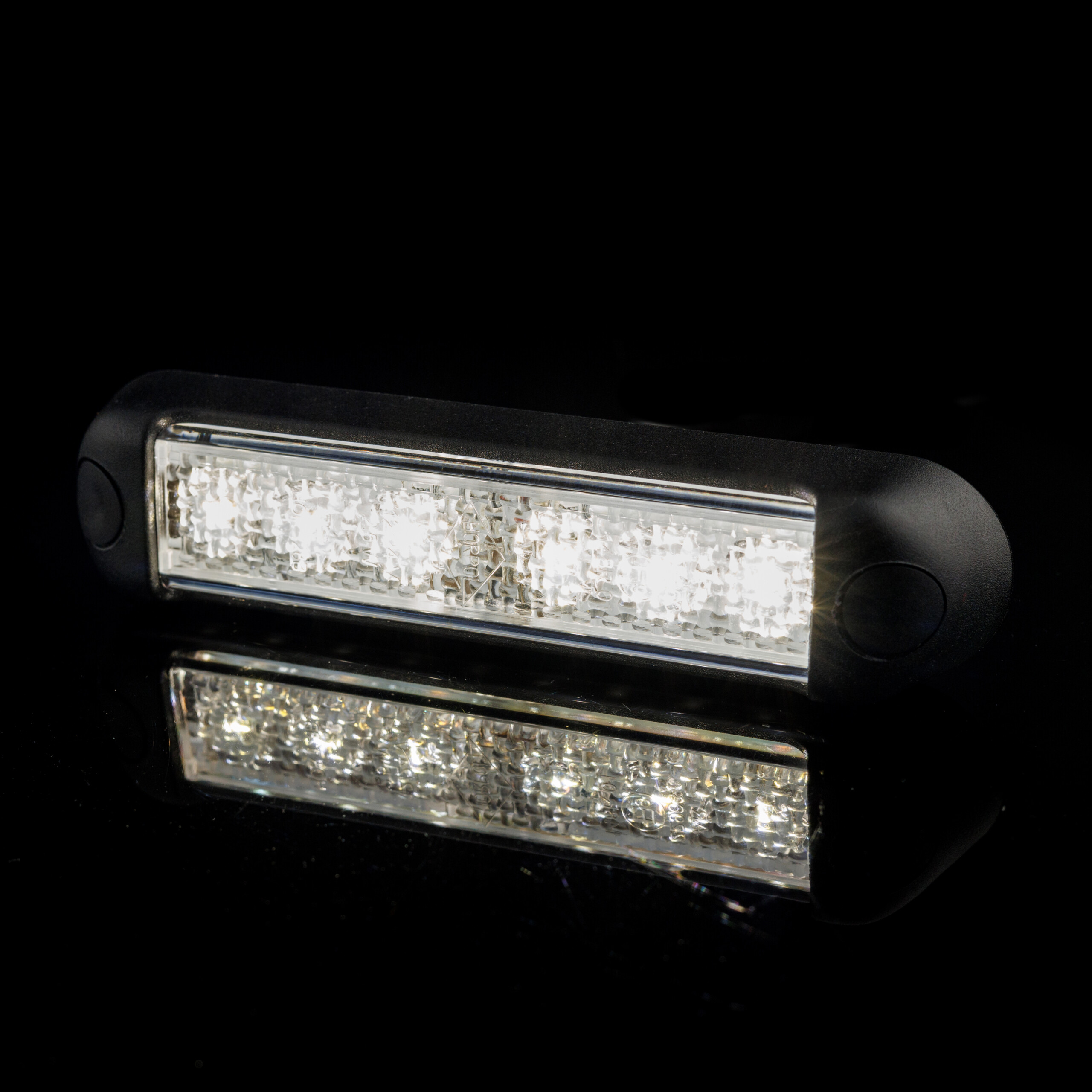 Reversing light LCD 3241